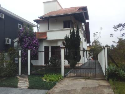 Casa para Venda, em Joinville, bairro Anita Garibaldi, 3 dormitrios, 4 banheiros, 1 sute, 3 vagas