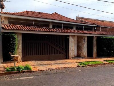 Casa para Venda, em Ribeiro Preto, bairro Parque Residencial Cidade Universitria, 3 dormitrios, 3 banheiros, 1 sute, 4 vagas