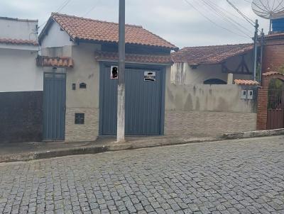 Casa para Venda, em So Loureno, bairro Centro, 3 dormitrios, 2 banheiros, 1 vaga