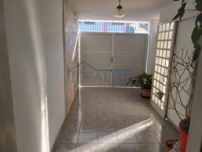 Casa para Venda, em , bairro Centro,, 3 dormitórios, 2 banheiros, 1 suíte, 2 vagas