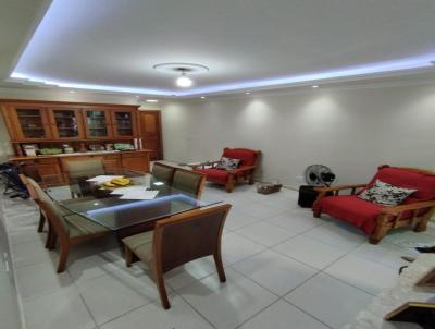 Apartamento para Venda, em Rio das Ostras, bairro Jd Marila, 3 dormitrios, 1 banheiro, 1 sute, 1 vaga