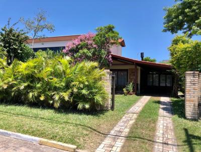 Casa para Venda, em Garopaba, bairro Centro, 3 dormitrios, 3 banheiros, 2 sutes, 2 vagas