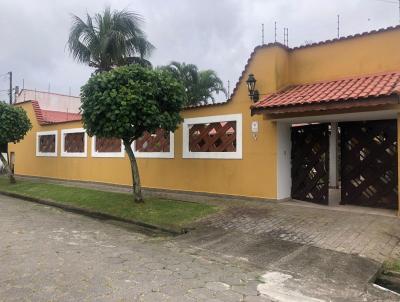Casa para Venda, em Itanham, bairro Jardim Suaro, 4 dormitrios, 1 banheiro, 4 sutes, 4 vagas