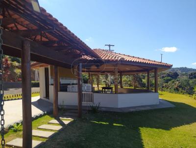 Stio para Venda, em Monte Santo de Minas, bairro Rural, 2 dormitrios, 2 banheiros, 5 vagas