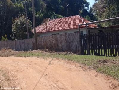 Chcara para Venda, em Santa Branca, bairro BAIRRO FUNIL, 2 dormitrios, 1 banheiro, 4 vagas