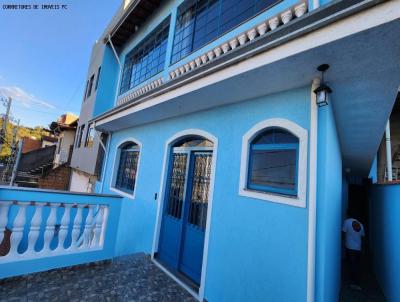 Casa para Venda, em Poos de Caldas, bairro Jardim Bandeirantes, 3 dormitrios, 5 banheiros, 1 sute, 2 vagas