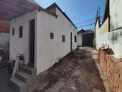 Casa para Venda, em Barretos, bairro Exposio, 2 dormitrios, 1 banheiro, 3 vagas