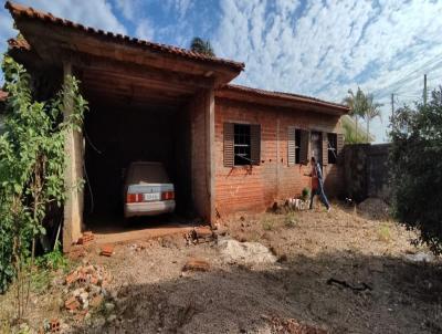 Casa para Venda, em Ourinhos, bairro Nova Ourinhos, 3 dormitrios, 2 banheiros, 1 sute, 2 vagas