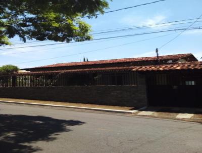 Casa para Venda, em Lagoa Santa, bairro Joana Darc, 3 dormitrios, 1 banheiro, 2 vagas