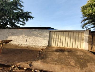 Casa para Venda, em Barretos, bairro Nadir Kenan, 2 dormitrios, 1 banheiro, 3 vagas