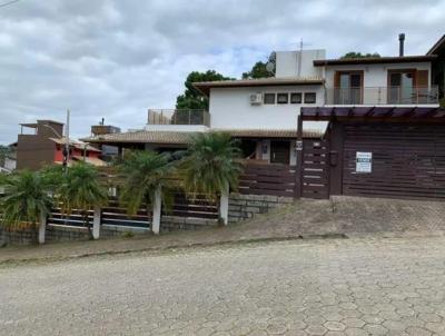 Casa para Venda, em Garopaba, bairro Panormico, 3 dormitrios, 2 banheiros, 1 sute