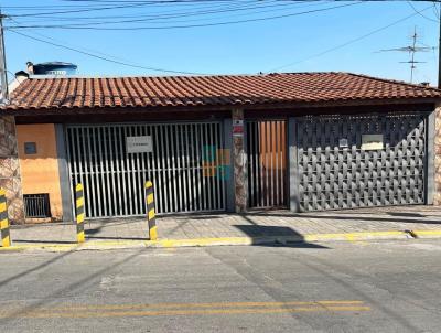 Casa para Venda, em Guarulhos, bairro Residencial Cerconi, 3 dormitrios, 2 banheiros, 1 sute, 8 vagas