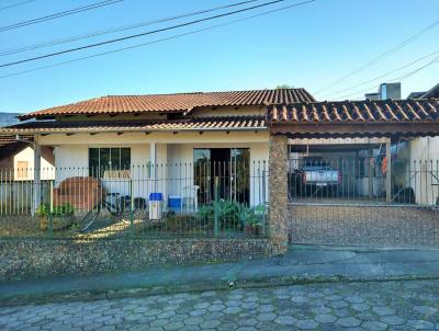 Casa para Venda, em Rodeio, bairro Centro, 3 dormitrios, 2 banheiros, 2 vagas