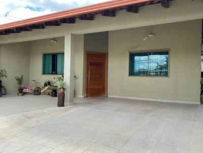 Casa para Venda, em Porto Velho, bairro Flodoaldo Pontes Pinto, 3 dormitrios, 2 banheiros, 3 sutes, 3 vagas