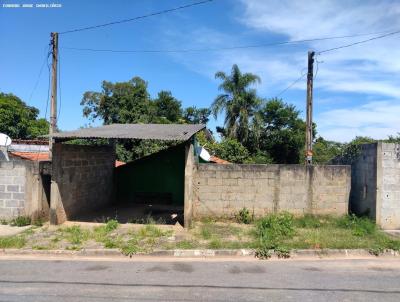 Casa / Sobrado para Venda, em Bragana Paulista, bairro JARDIM MORUMBI, 2 dormitrios, 1 banheiro, 1 vaga