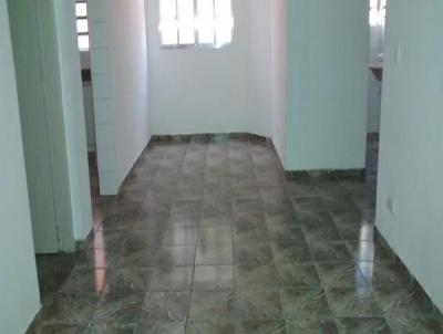 Casa para Locao, em Guarulhos, bairro Parque Continental II, 3 dormitrios, 1 banheiro, 1 vaga