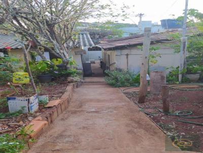 Casa para Venda, em Par de Minas, bairro Providncia, 3 dormitrios, 1 banheiro, 2 vagas