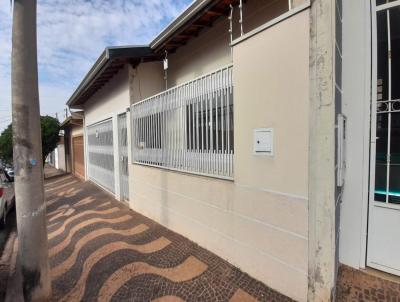 Casa para Venda, em Araras, bairro Jardim Abolio de Loureno Dias, 3 dormitrios, 2 banheiros, 1 sute, 2 vagas