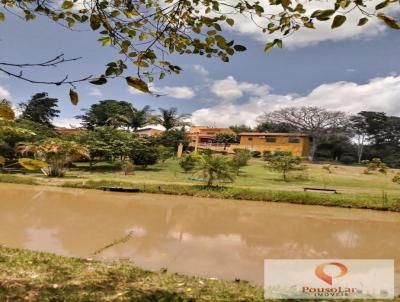 Chcara para Venda, em Pouso Alegre, bairro FARIAS, 4 dormitrios, 1 banheiro, 4 sutes