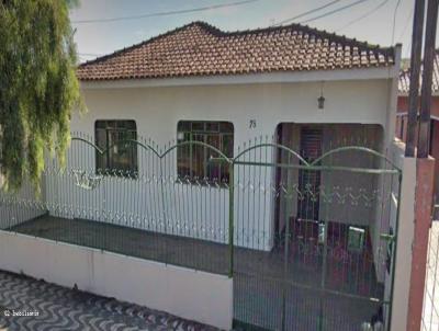 Casa para Venda, em Apucarana, bairro Vila Nossa Senhora da Conceio, 3 dormitrios, 2 banheiros, 1 sute, 1 vaga