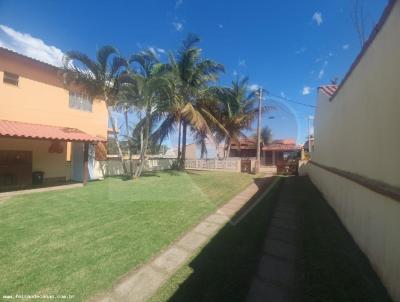 Casa de Praia para Venda, em Cabo Frio, bairro Orla 500 (Tamoios), 2 dormitórios, 2 banheiros, 10 vagas