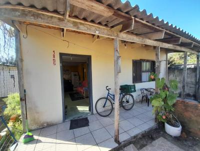 Casa para Venda, em Cidreira, bairro Centro, 2 dormitrios, 2 banheiros