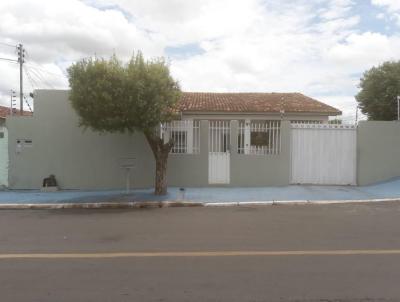Casa para Venda, em Cuiab, bairro CPA II, 3 dormitrios, 2 banheiros, 1 sute, 2 vagas