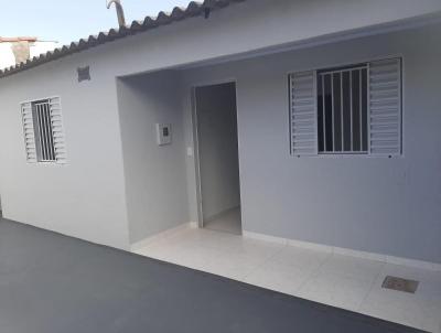 Casa para Venda, em Brasília, bairro Ceilandia, 2 dormitórios, 1 banheiro, 4 vagas
