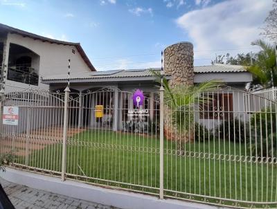 Casa para Venda, em Foz do Iguau, bairro Jardim Nacional, 3 dormitrios, 1 banheiro, 1 sute, 3 vagas