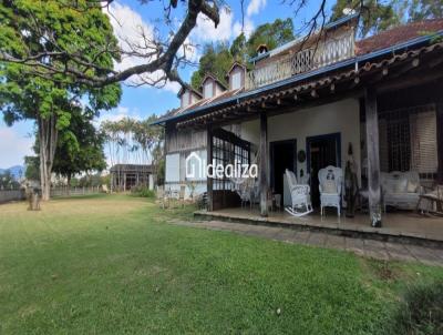 Casa para Venda, em Terespolis, bairro Golfe, 7 dormitrios, 4 banheiros, 2 sutes, 4 vagas