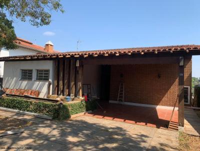 Casa para Venda, em Atibaia, bairro Jardim Itaperi, 3 dormitórios, 2 banheiros, 1 suíte