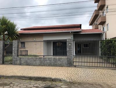 Casa para Venda, em Joinville, bairro Boa Vista