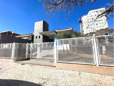 Casa para Locação, em Marília, bairro Santa Tereza, 4 dormitórios, 4 banheiros, 1 suíte, 4 vagas
