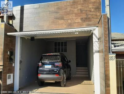 Casa para Venda, em Pinhalzinho, bairro Centro, 2 dormitrios, 2 banheiros, 1 sute, 2 vagas