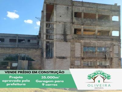 Apartamento para Venda, em Extrema, bairro -, 9 vagas