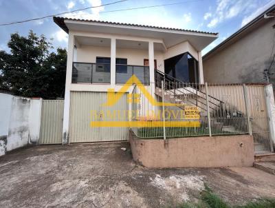 Casa para Locação, em Congonhal, bairro Monte Rey, 3 dormitórios, 1 banheiro, 1 suíte, 2 vagas
