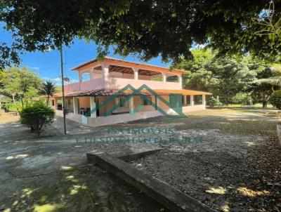 Fazenda para Venda, em Trs Marias, bairro REGIO DA ARAPUCA, 3 dormitrios, 1 banheiro, 1 sute