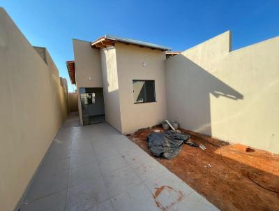 Casa para Venda, em Montes Claros, bairro Jardim Olmpico, 2 dormitrios, 1 banheiro, 2 vagas