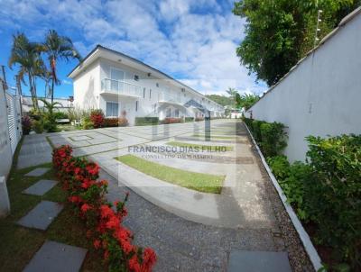 Casa em Condomnio para Venda, em Bertioga, bairro Centro, 3 dormitrios, 3 banheiros, 1 sute, 2 vagas