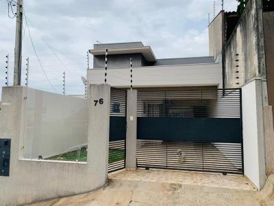 Casa para Venda, em Arapongas, bairro Jardim Santa Alice, 2 dormitrios, 1 banheiro, 1 sute, 2 vagas