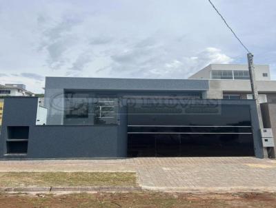 Casa para Venda, em Pato Branco, bairro Cristo Rei, 3 dormitrios, 2 banheiros, 1 sute, 1 vaga