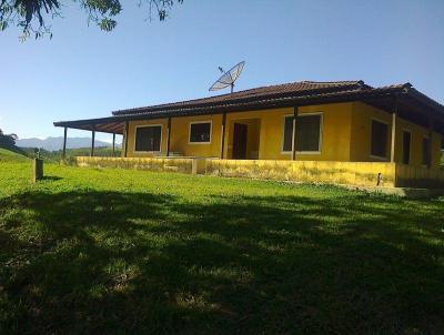 Stio para Venda, em Cachoeiras de Macacu, bairro Japuba, 3 dormitrios, 1 banheiro, 1 vaga