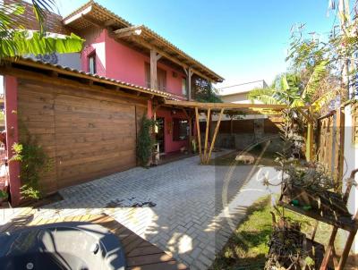 Casa para Venda, em Florianpolis, bairro Rio Tavares, 2 dormitrios, 2 banheiros, 1 sute, 1 vaga