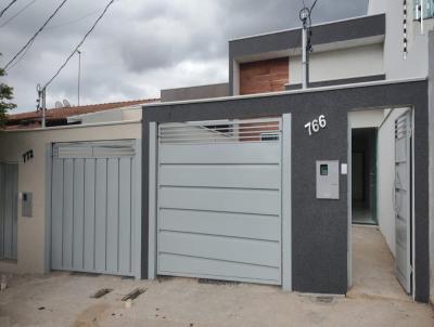 Casa para Venda, em Governador Valadares, bairro Castanheiras II, 2 dormitrios, 2 banheiros, 1 sute, 1 vaga