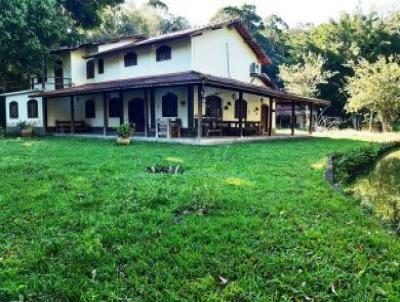 Fazenda para Venda, em Cachoeiras de Macacu, bairro Gleba Nova Ribeira, 4 dormitrios, 2 banheiros, 2 sutes, 2 vagas