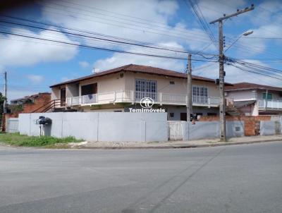 Casa para Venda, em Joinville, bairro Jardim Iriri, 3 dormitrios, 3 banheiros, 2 vagas