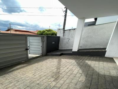 Casa Usada para Venda, em So Joo da Boa Vista, bairro Vila Conceio, 2 dormitrios, 1 banheiro, 1 sute, 2 vagas