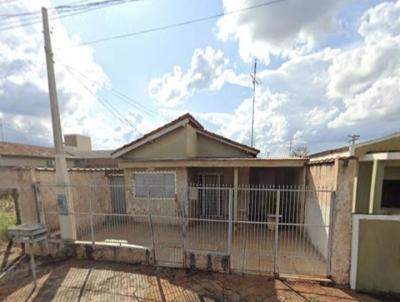 Casa para Venda, em Barretos, bairro Nogueira, 3 dormitrios, 1 banheiro, 2 vagas