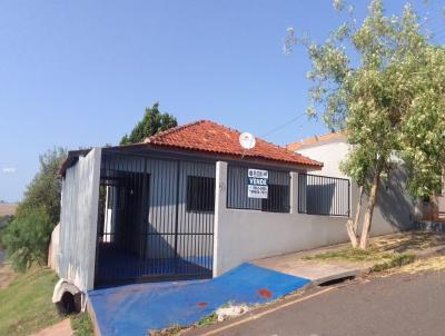 Casa para Venda, em Arapongas, bairro Conjunto Centauro II, 3 dormitrios, 1 banheiro, 2 vagas