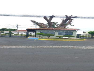 Casa em Condomnio para Venda, em So Joo da Boa Vista, bairro Jardim Industrial, 2 dormitrios, 1 banheiro, 1 sute, 3 vagas